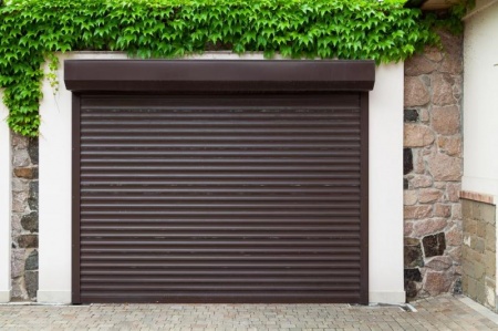 Comment r&eacute;ussir la pose de vos volets roulants &agrave; Epernay ?